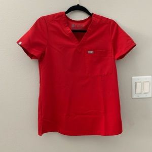 FIGS ~ red scrubs two piece